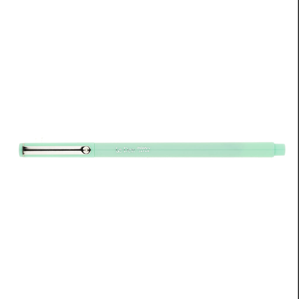 Light blue Marvy Uchida Le Pe