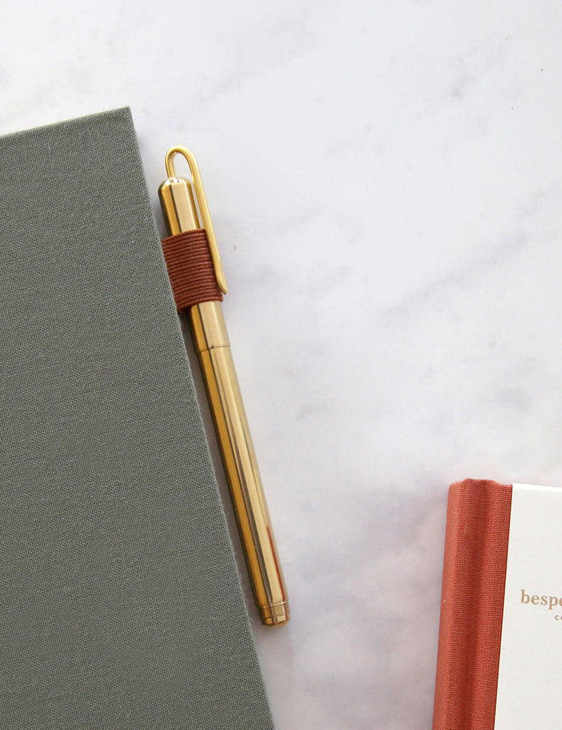 Rust Lineae Adhesive Pen Loop
