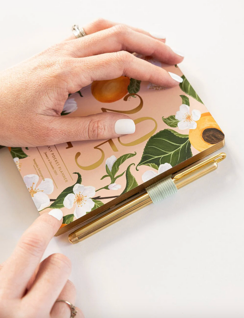 Bespoke Weekly Pocket Planner in Peaches